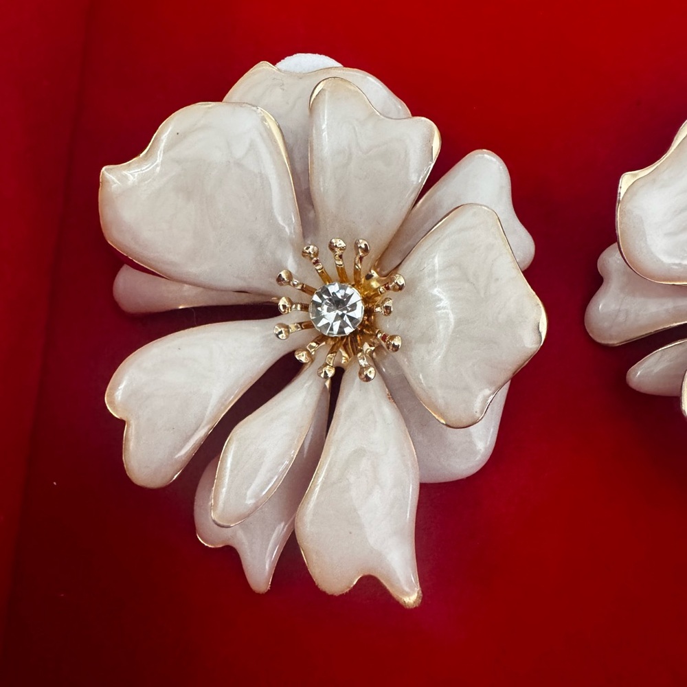 Large Flower Earrings Statement Piece #Oldmoney S… - image 3